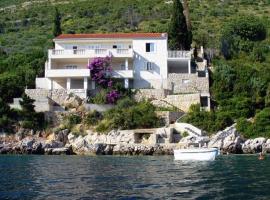 Seaside Villa Natasha, Hotel in Slano