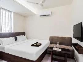 Super Townhouse 83601 Hotel Marina