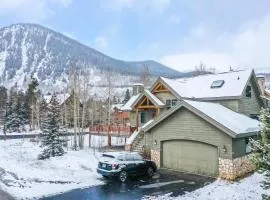 Windflower Retreat: Beautiful Dog Friendly Home