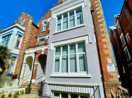 Sea Breeze Apartments, apartment in Bournemouth