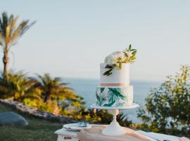 InterContinental Dominica Cabrits Resort & Spa by IHG, hotel de 5 estrellas en Portsmouth