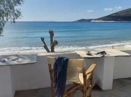 Styfilia Beachfront Apartment - Ground Floor