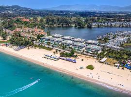 Beachfront Residences - Stunning Sea and Lake View，邦濤海灘的飯店