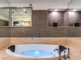 Mangili Garden Hotel, hotel en Roma