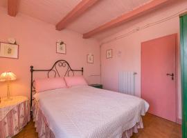 Casina nel Borgo Antico, hotel v destinaci Bibbona