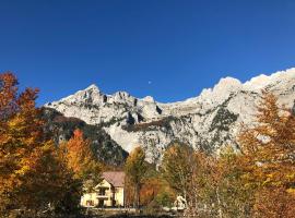 Cold Spring, pet-friendly hotel in Theth