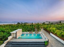 SaffronStays Mango Lakeview Villa, Nashik, vila u gradu Našik