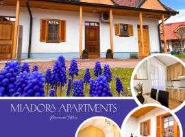 Miadora apartments - Apartma Prekmurska hiška, מלון למשפחות במורבסקה טופליצה