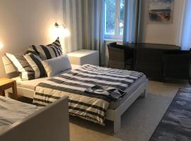 Pension Eichler, ξενοδοχείο σε Lobau