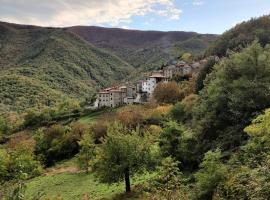 La casetta della nonna, hotel amb aparcament a Caprese Michelangelo