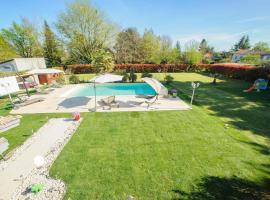 Villa de vacances moderne à côté de Bergerac, hotel a Prigonrieux