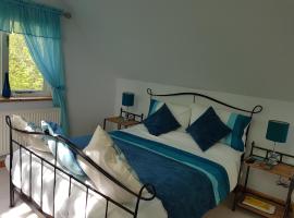 Meadow Oak Accommodation, B&B in Bodmin