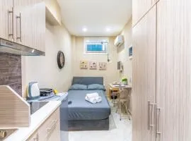 AIOLOS LUXURY alimos market apartment 2 near the sea