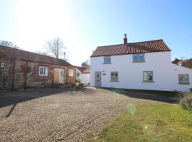 Blacksmiths Cottages, hotel in Filey