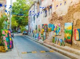 4CR-1M CASA DE 4 HABITACIONES EN EL CENTRO HISTORICO, GETSEMANI