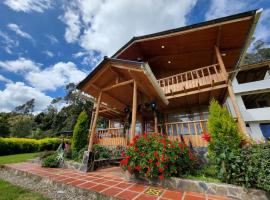 PAKARI, Lake view, hotel com estacionamento em Encano