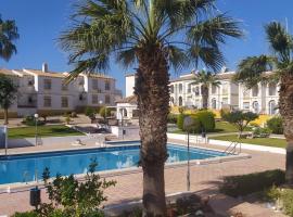 Golf Lovers Home, hotel med pool i San Miguel de Salinas