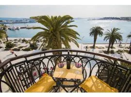 Riva Royal View Luxury Apartments