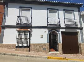 CASA RURAL FERRETE, hotel-fazenda em Cañete la Real