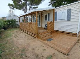 Mobile Home Climatisé 3 chambres à Narbonne Plage, glamping en Narbonne-Plage