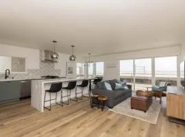5609 East Seaside Walk