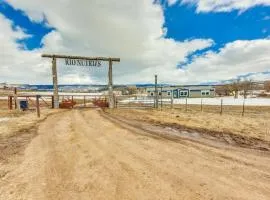 Spacious Tierra Amarilla Ranch House with Deck!