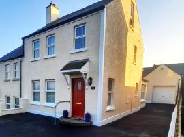 Carnlough Cottage, villa in Carnlough