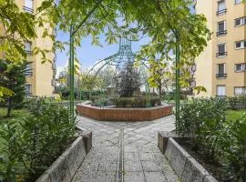 "Joie de vivre" - Parisian Spacious & Charming flat