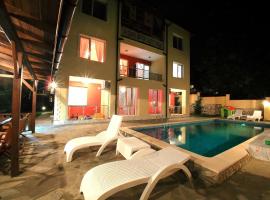 DeluxeMaisonettes in Panoramic Roof Complex, holiday rental in Balchik