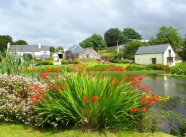 Polhilsa Farm, hôtel à Callington