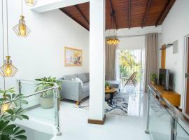 The Greens Luxury Boutique Villa, cottage in Karagampitiya