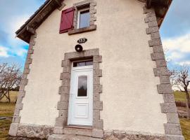 Gîte Le Passage 133, hotel económico en Clavières-dʼOutre