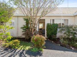 Little Manly Cottage - Manly Holiday Home, hotel en Whangaparaoa