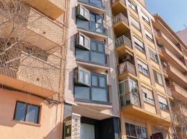 Apartamentos Doctor Clara: Castellón de la Plana'da bir otel