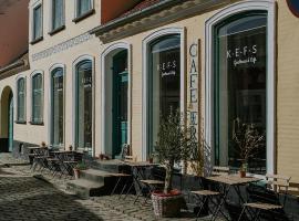 KEFS Guesthouse & Café, παραλιακή κατοικία σε Ærøskøbing