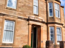 Gowanlea Heights, hotel in Campbeltown