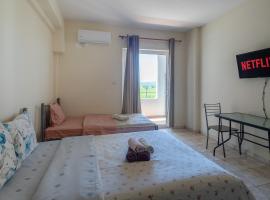 Elia mini suites 7: Larissa şehrinde bir otel