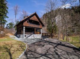 Holiday Home Iris, location de vacances à Zgornje Jezersko