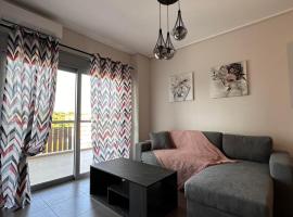 EVa's Luxury Apartments No 4, luxe hotel in Artemida