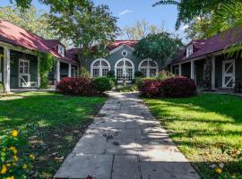 Goodstone Inn & Restaurant, inn in Middleburg