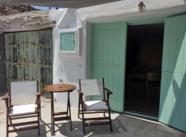 키몰로스에 위치한 홀리데이 홈 Apanemo Beach House Agios Nikolaos Kimolos