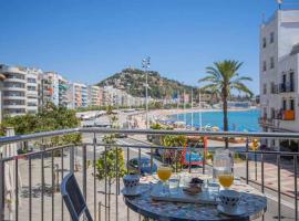 Rentalsbcn Passeig de la Marina, hotel a Blanes