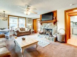 Indian Rocks Beach Cottage, Walk to Beach!
