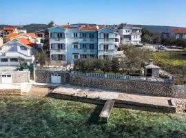 Apartments Seaside