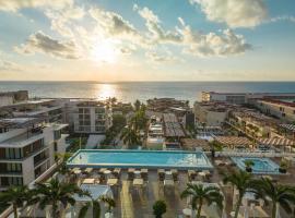 The Reef 28 Hotel & Spa - Luxury Adults Only - All Suites - With Optional All Inclusive, готель у Плайя-дель-Кармен