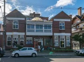 Rosa Edifício English Place