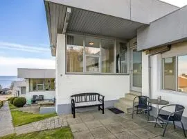 2 Bedroom Nice Apartment In Allinge