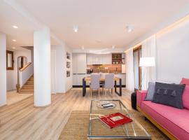 Lola's Luxury Apartments, apartment in Liapades