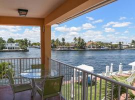 Aloha Condominium On the Intracoastal-Walk to the Beach, hotel in Pompano Beach