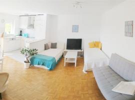 Sonniges 2-Zimmer-Gartenapartment, apartman Bietigheim-Bissingenben